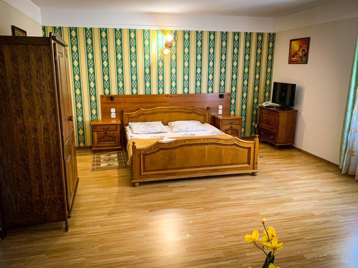 Hotel Wellness&SPA Antyczny Dwór Rudna Mala Zewnętrze zdjęcie